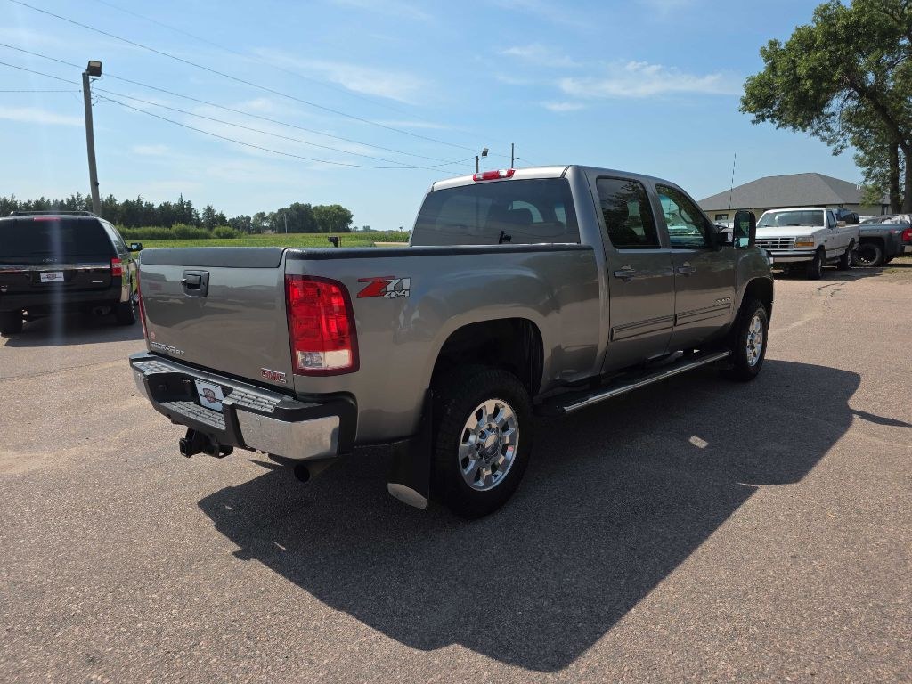 photo of 2013 GMC SIERRA 2500 SLT
