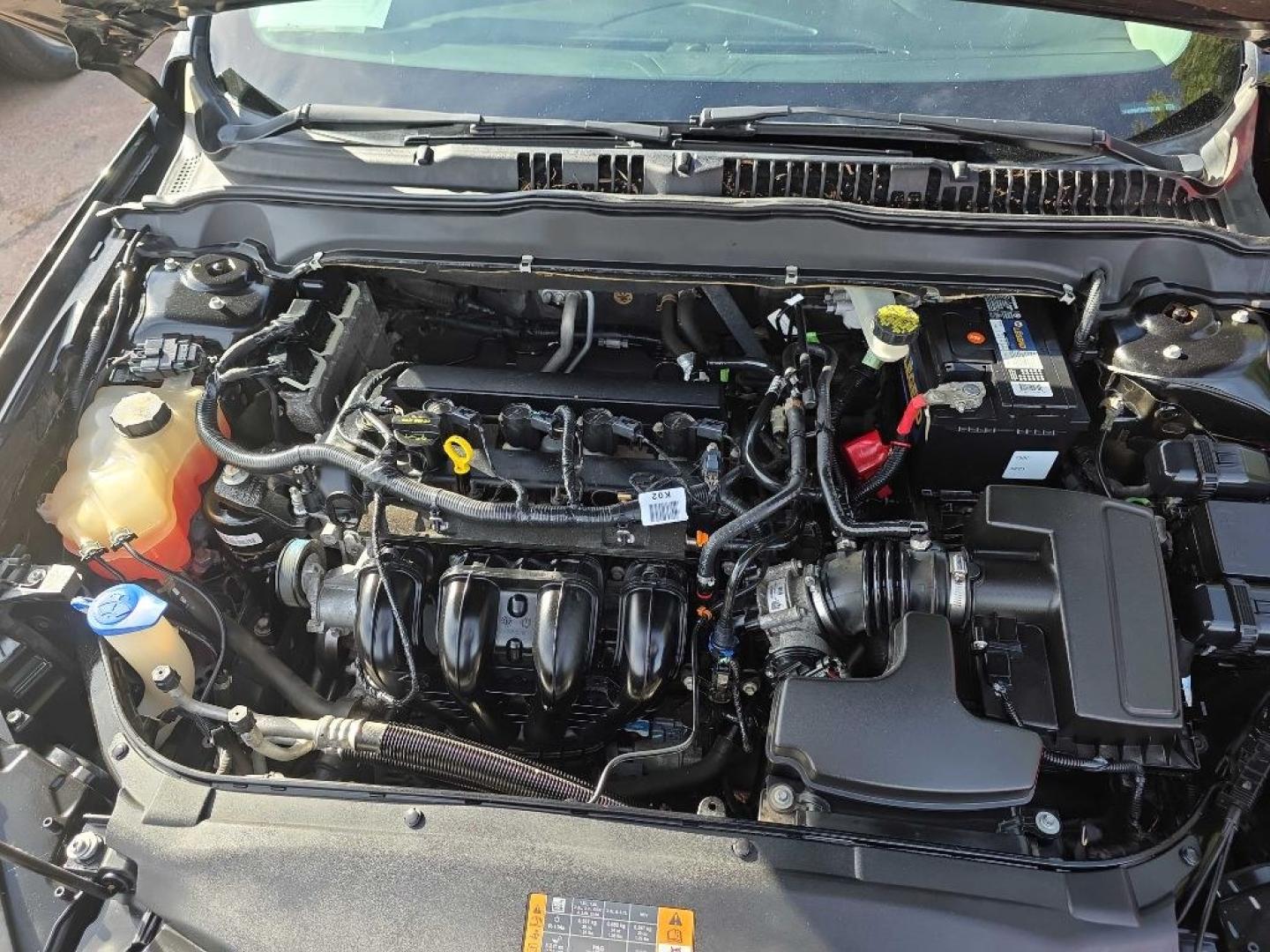 2014 BLACK FORD FUSION SE (1FA6P0H70E5) with an 2.5L engine, Automatic transmission, located at 495 Old Highway 20 West, South Sioux City, NE, 68776, (402) 494-2677, 42.458408, -96.443512- Photo#11
