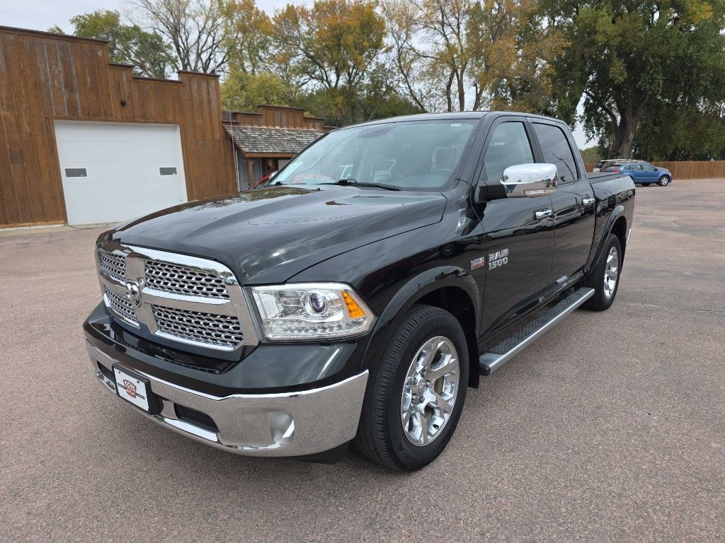 photo of 2017 RAM 1500 LARAMIE