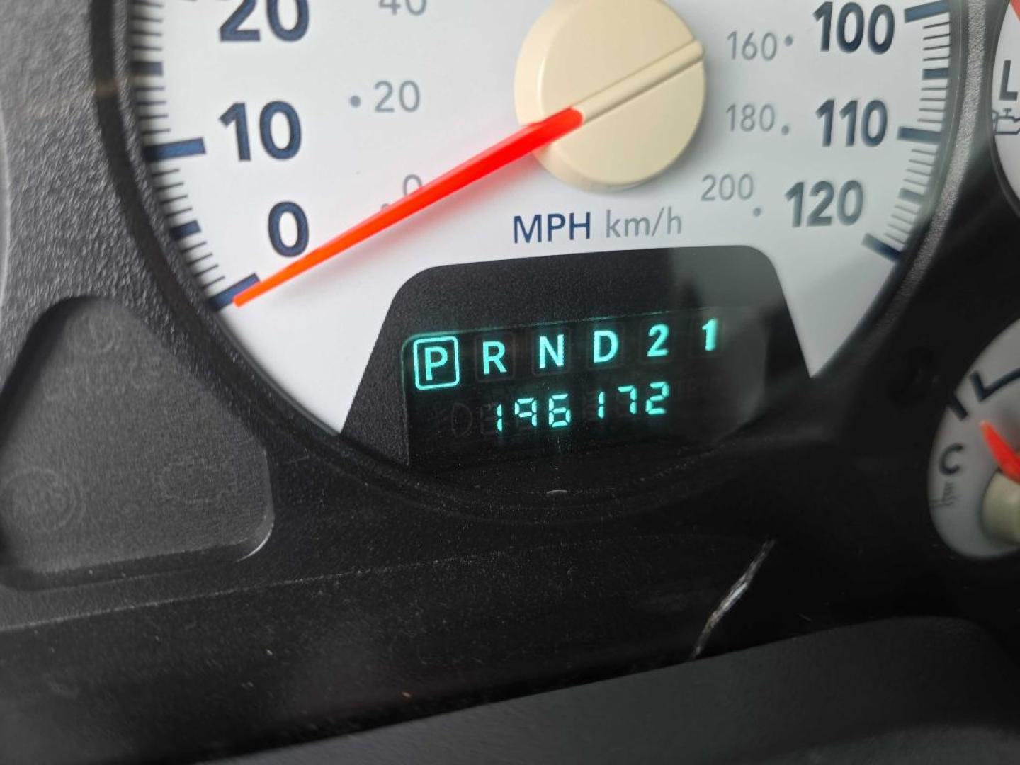 2009 SILVER DODGE RAM 2500 (3D7KS28T89G) with an 5.7L engine, Automatic transmission, located at 495 Old Highway 20 West, South Sioux City, NE, 68776, (402) 494-2677, 42.458408, -96.443512- Photo#11